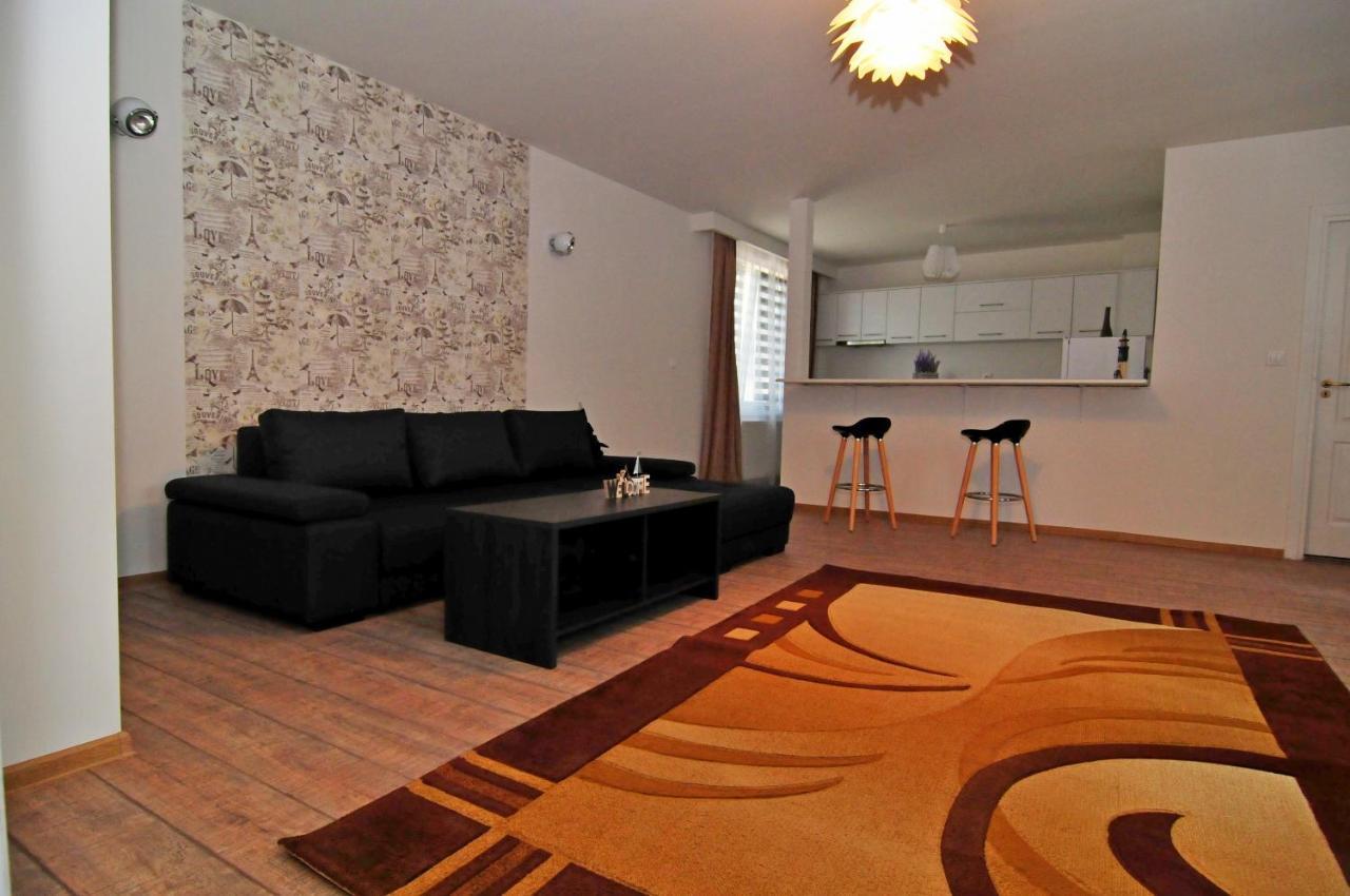 Apartament 6 Central Leilighet Târgu-Mureş Eksteriør bilde