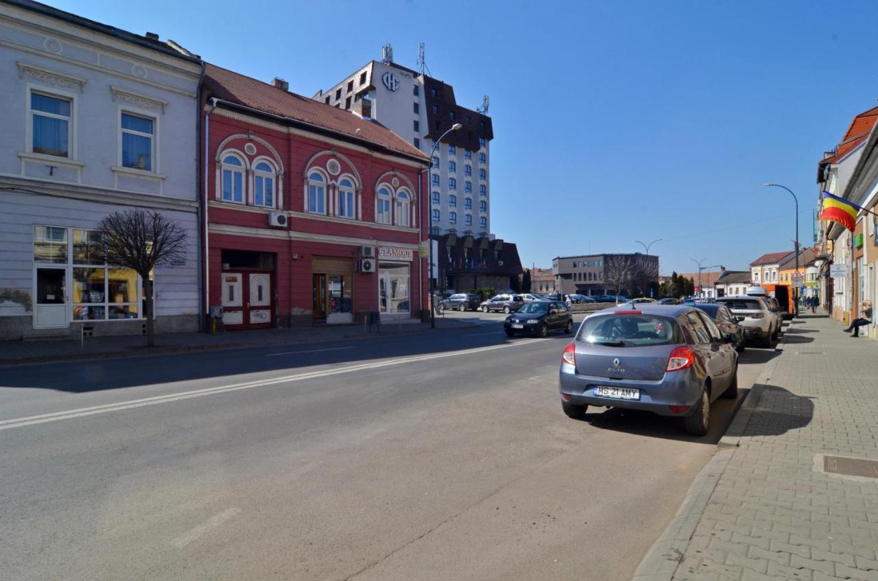 Apartament 6 Central Leilighet Târgu-Mureş Eksteriør bilde